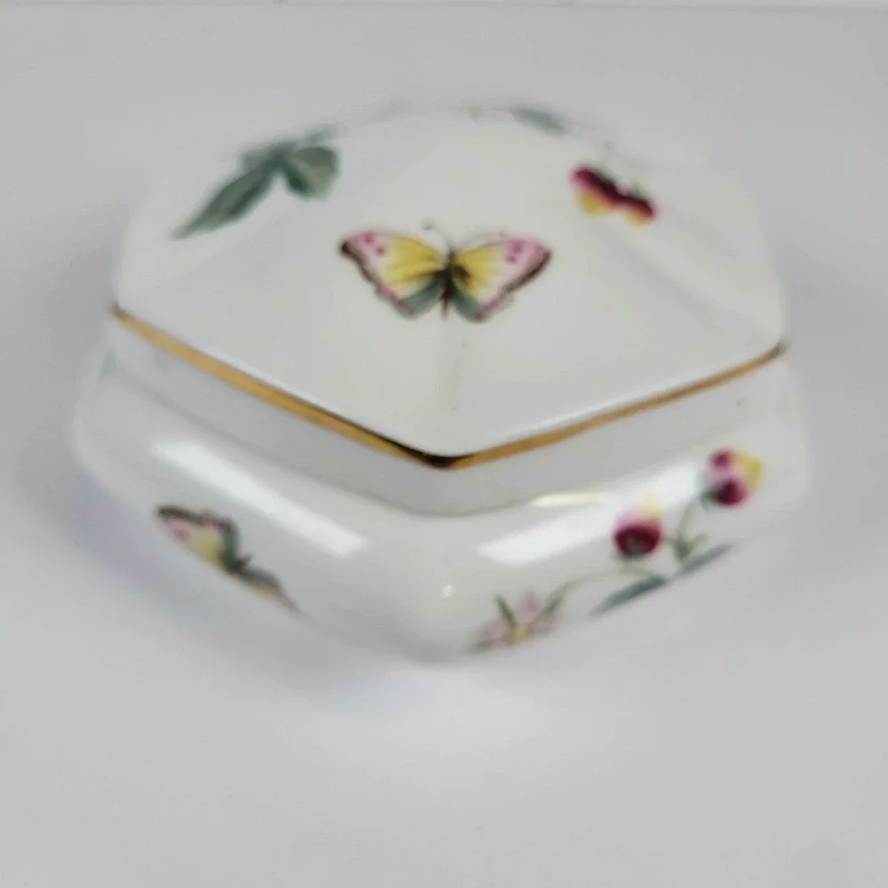 Vtg St. Michael Ashbourne Trinket Vanity Box Fine China Floral Butterfly Hexagon
